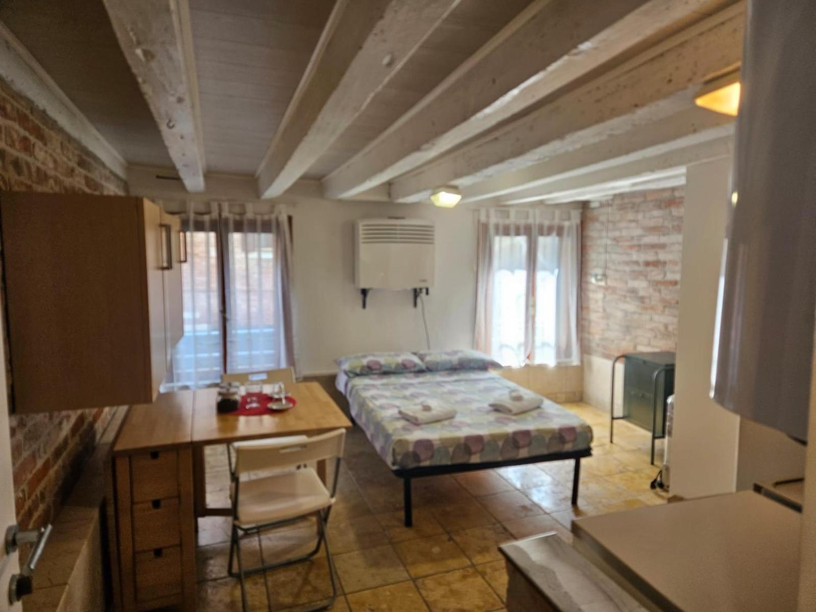 Romantic Apartment Velence Kültér fotó
