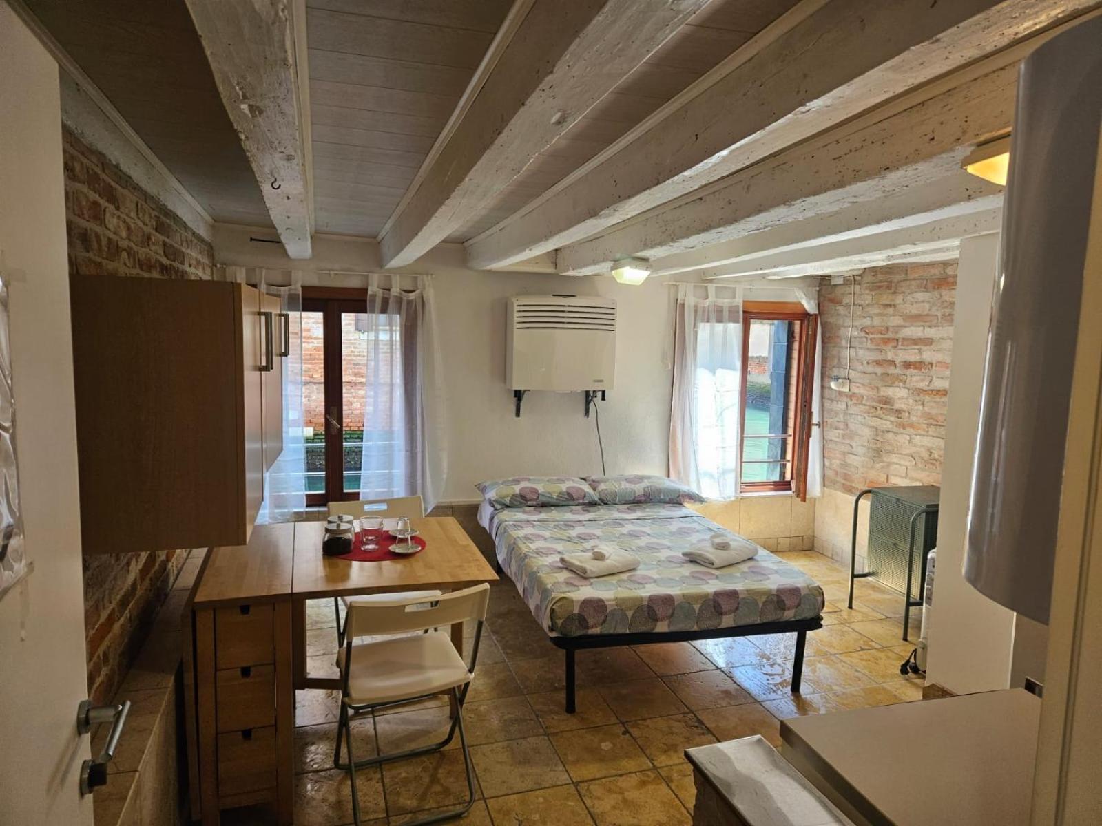 Romantic Apartment Velence Kültér fotó